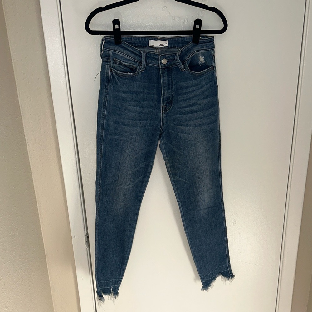 Vervet ankle Jean distressed hem summer size 28